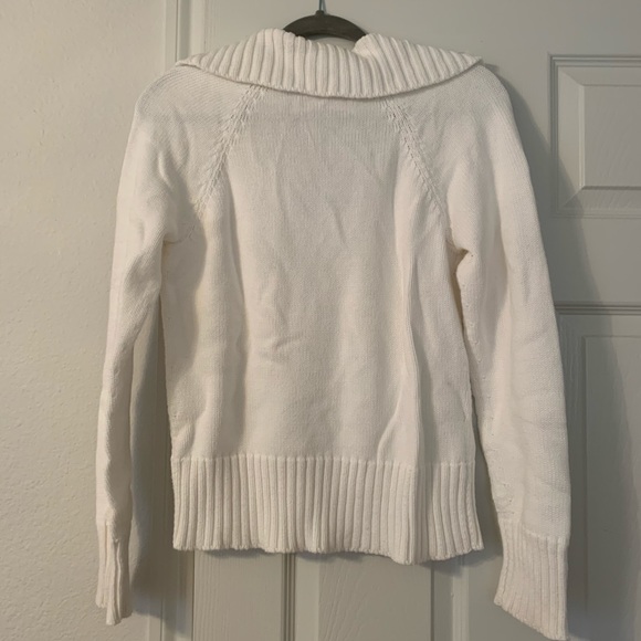 Banana Republic Sweater - Picture 3 of 3